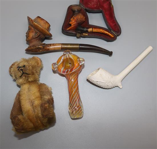 A teddy bear scent bottle, 2 meerschaum pipes and other pipes